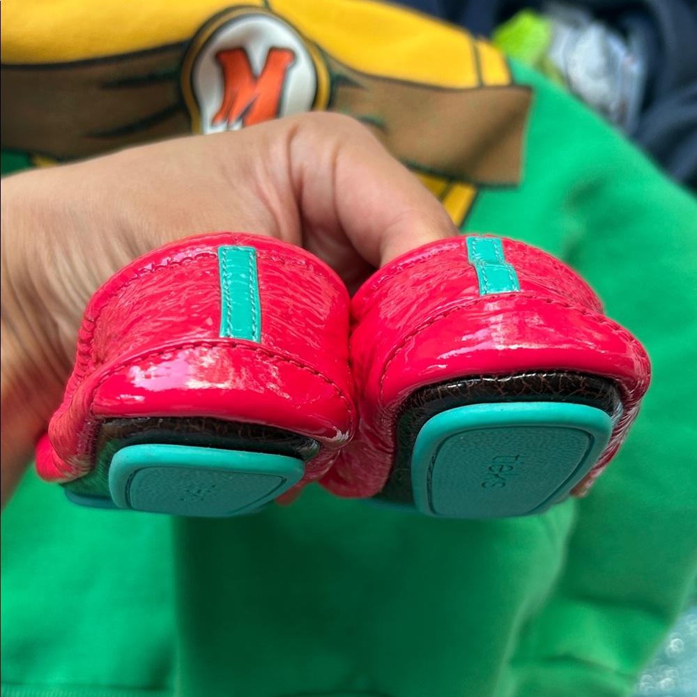 Tieks Mini Pop Pink Kids Shoes - Picture 7 of 11